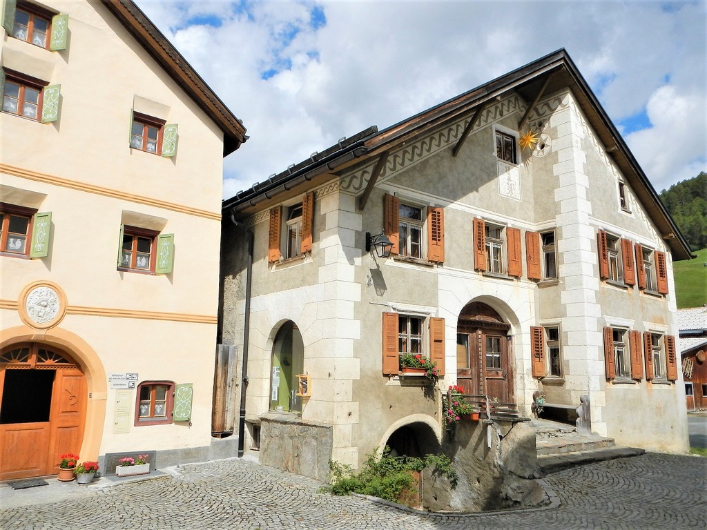 Krasy-Svycarska-vlakem-mezi-velikany-3